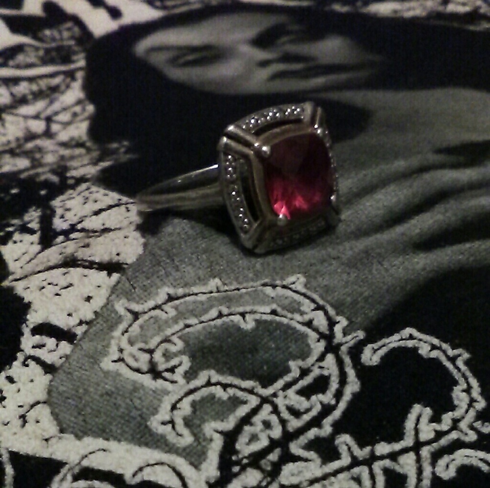 Beautiful Red RUBY Gothic 925 Sterling Silver RING